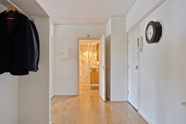 Photo 25 of Plantijnstraat 38