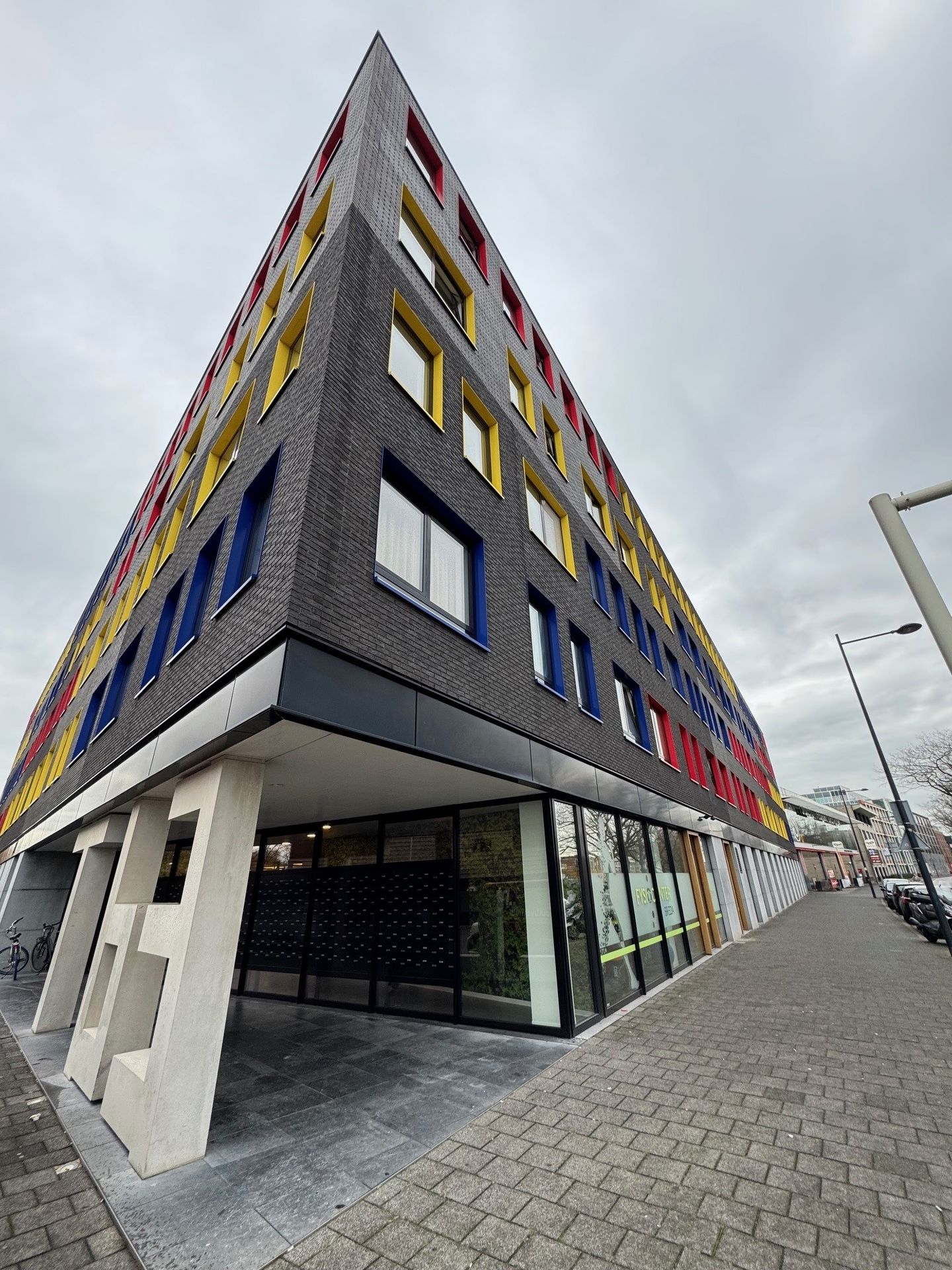 Bekijk foto 2 van Tramsingel 64