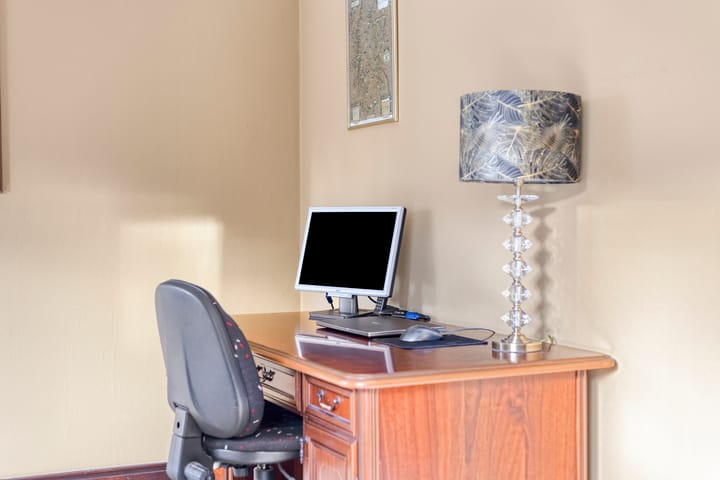 Photo 18 of Noordelijke Esweg 146