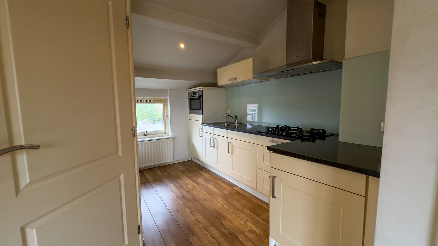 Photo 19 of Caspar Damstraat 23