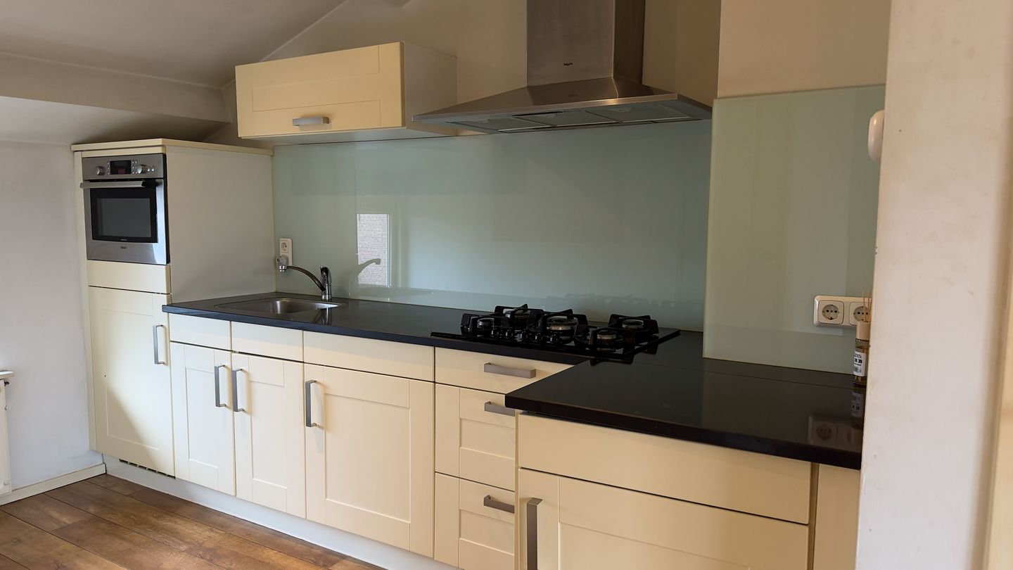 Photo 20 of Caspar Damstraat 23