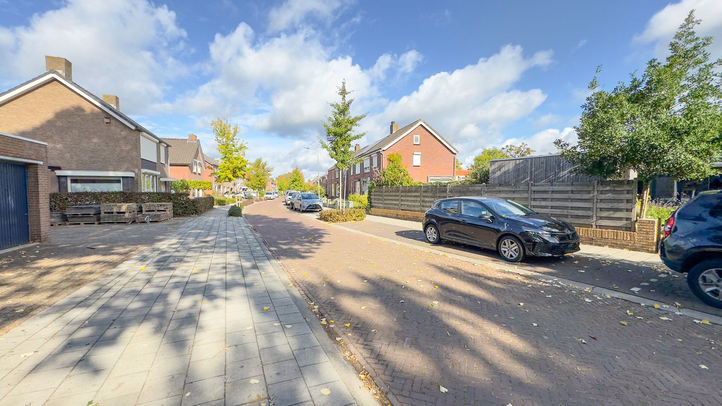 Photo 29 of Caspar Damstraat 23