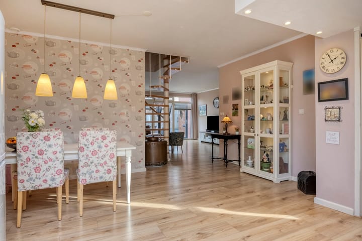 Foto 5 van Azarooldoorn 12