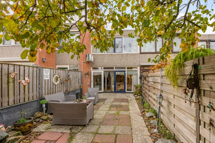 Foto 10 van Azarooldoorn 12