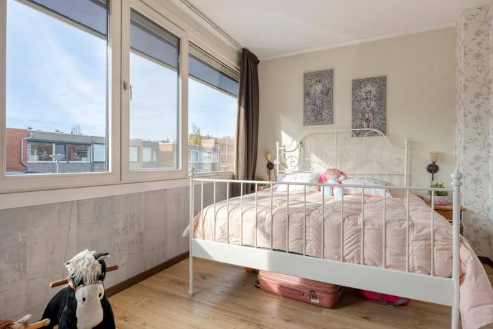 Foto 16 van Azarooldoorn 12