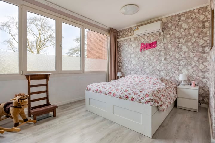 Foto 19 van Azarooldoorn 12