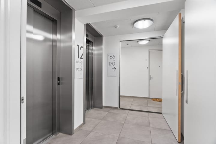 Photo 5 of ms. van Riemsdijkweg 168