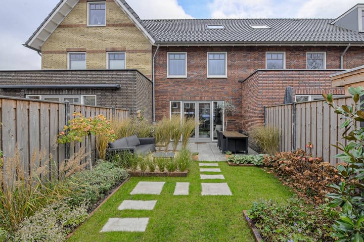 Photo 2 of Prinses Alexiastraat 6