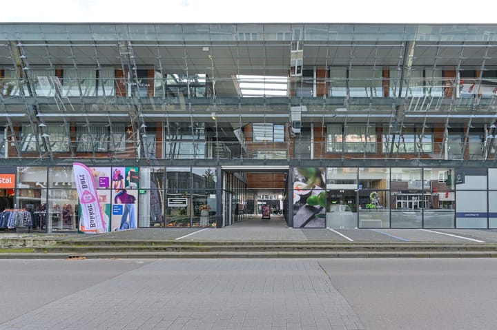 Photo 4 of Van Echtenskanaal NZ 626