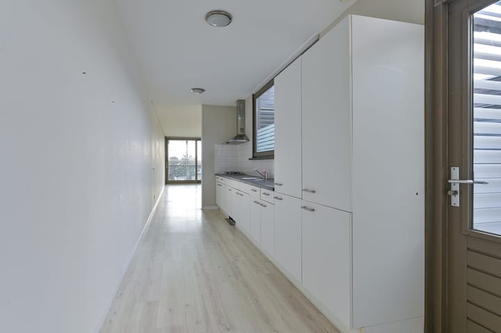 Photo 17 of Van Echtenskanaal NZ 626