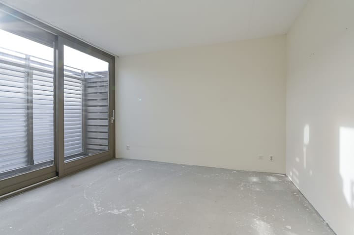 Photo 27 of Van Echtenskanaal NZ 626