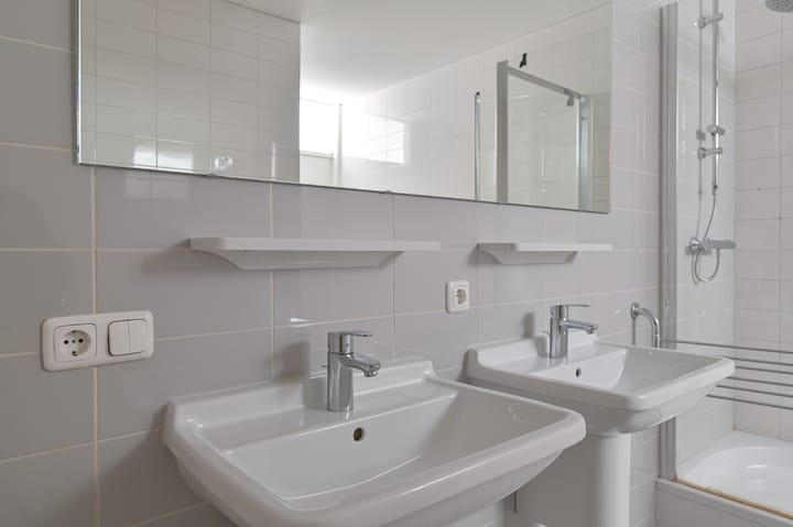 Photo 34 of Van Echtenskanaal NZ 626