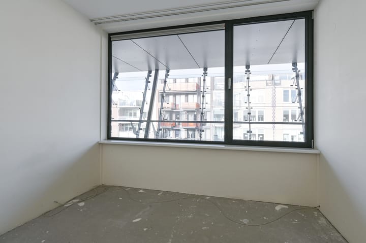 Photo 41 of Van Echtenskanaal NZ 626