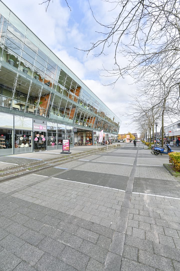 Photo 46 of Van Echtenskanaal NZ 626