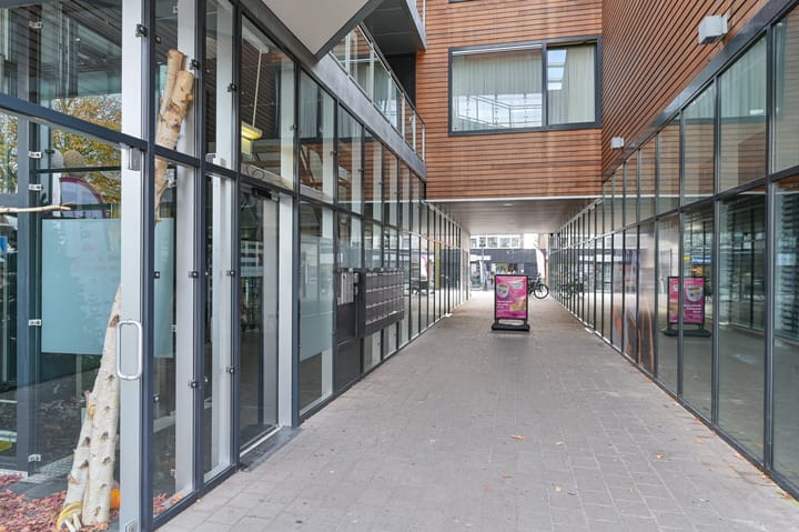 Photo 52 of Van Echtenskanaal NZ 626