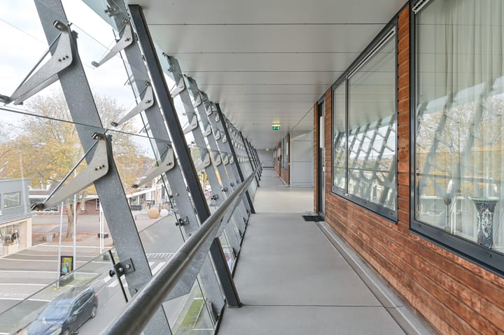 Photo 57 of Van Echtenskanaal NZ 626