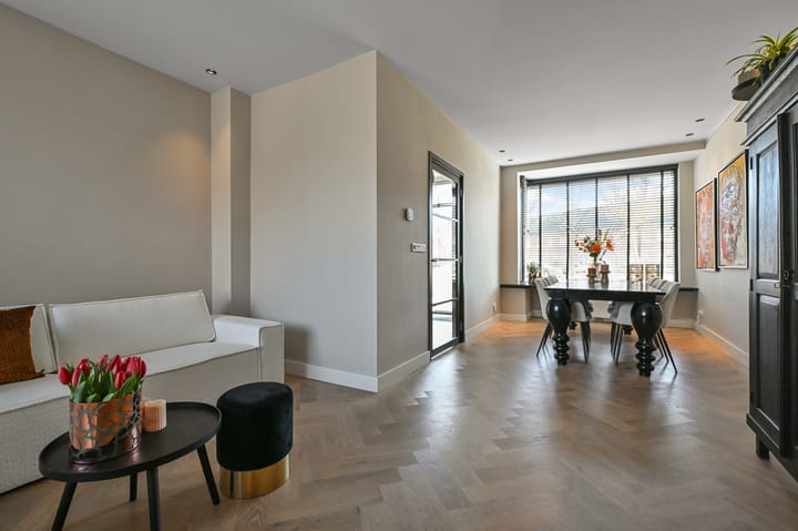 Foto 7 van Florastraat 18