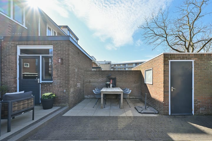 Foto 14 van Florastraat 18