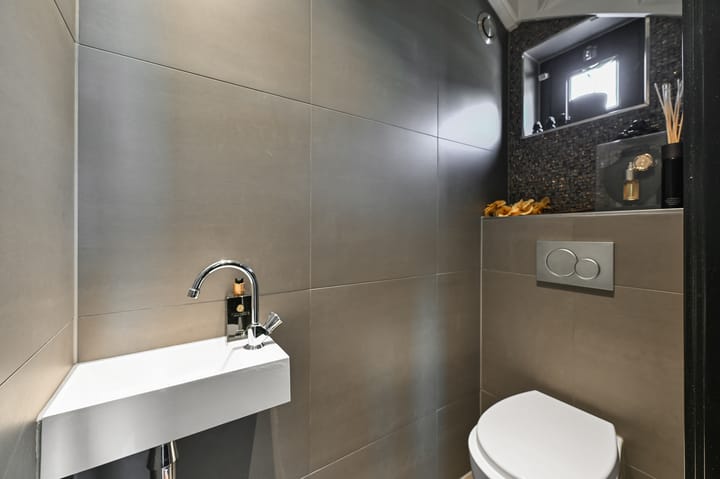 Foto 22 van Florastraat 18