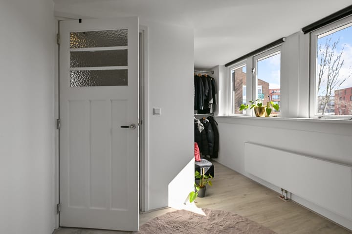 Foto 26 van Florastraat 18