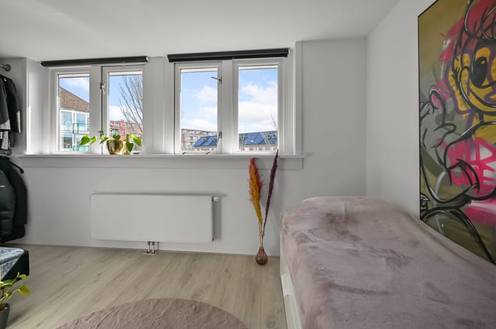 Foto 27 van Florastraat 18