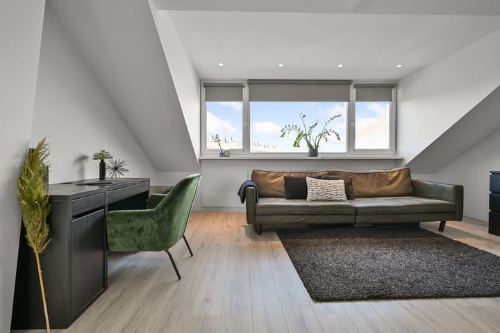 Foto 41 van Florastraat 18