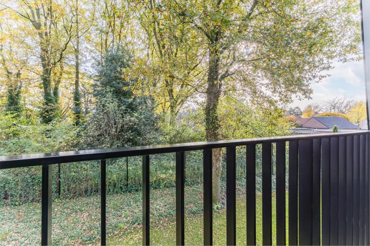 Photo 17 of Helmondsestraat 33-F