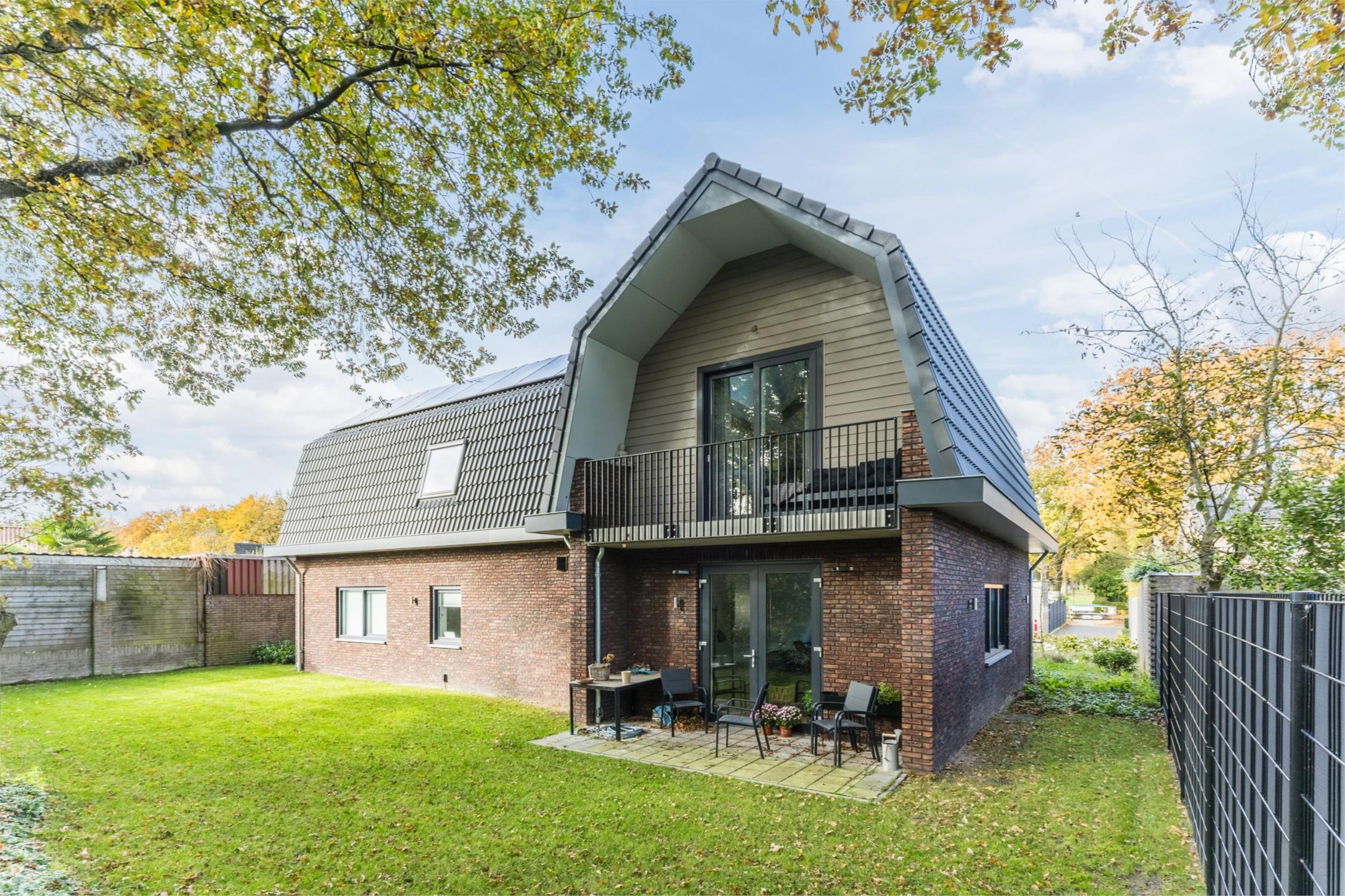 Photo 18 of Helmondsestraat 33-F