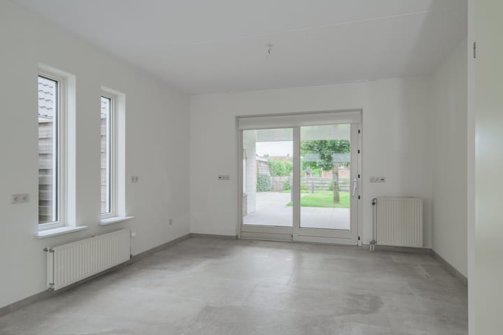 Foto 23 van Dorpsstraat 35