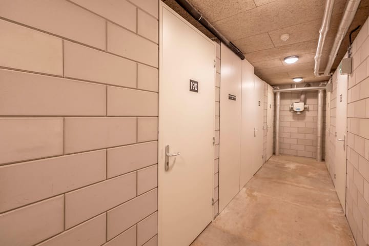 Photo 37 of Meerwater 190