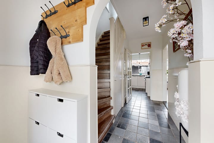 Photo 9 of Oranjestraat 9