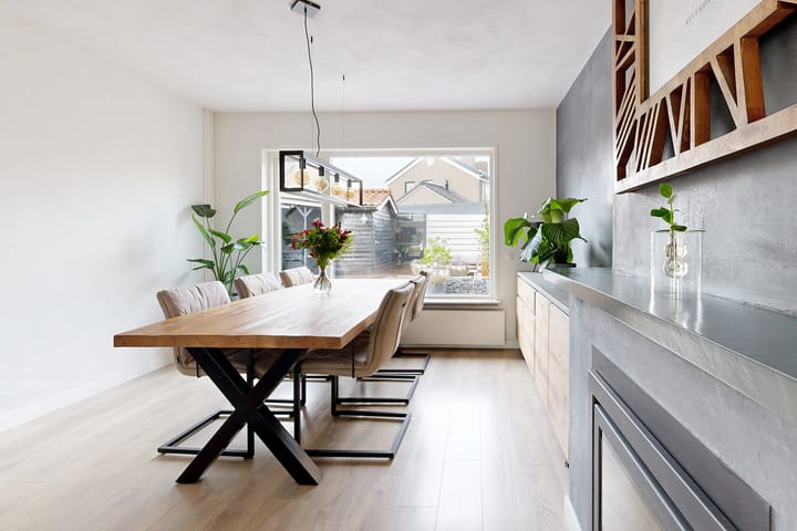 Photo 18 of Oranjestraat 9