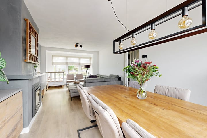 Photo 19 of Oranjestraat 9