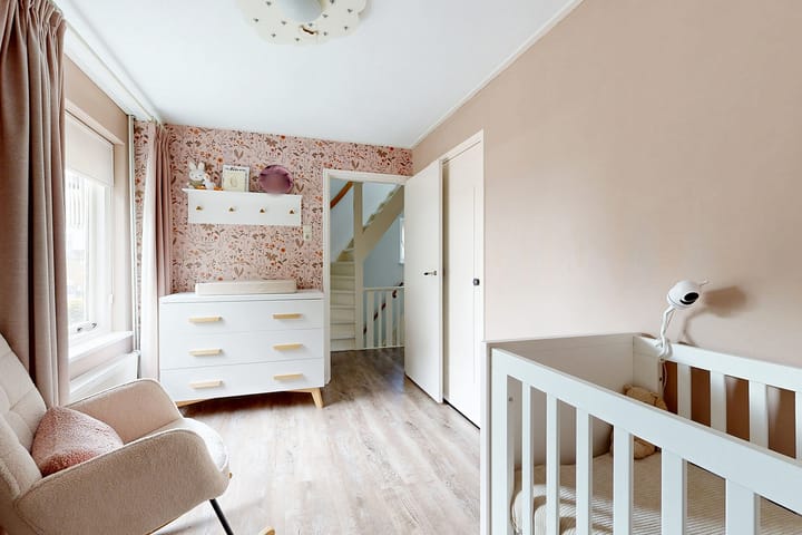 Photo 35 of Oranjestraat 9