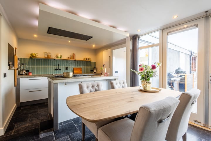 Photo 10 of Johan van Reesstraat 34