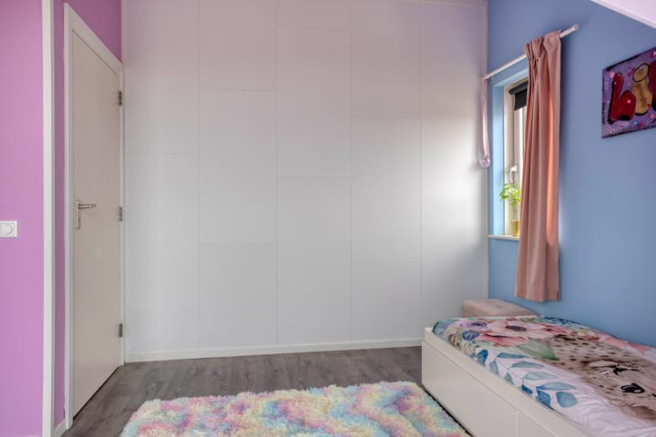 Photo 36 of Vaanholt 1