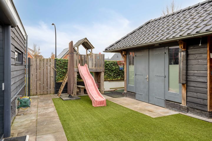 Photo 38 of Vaanholt 1