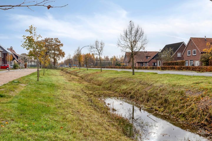 Photo 41 of Vaanholt 1