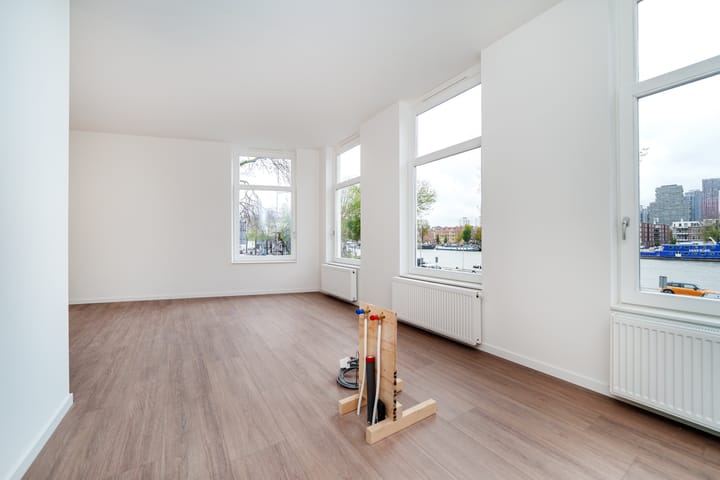 Photo 3 of Stieltjesstraat 16-A01