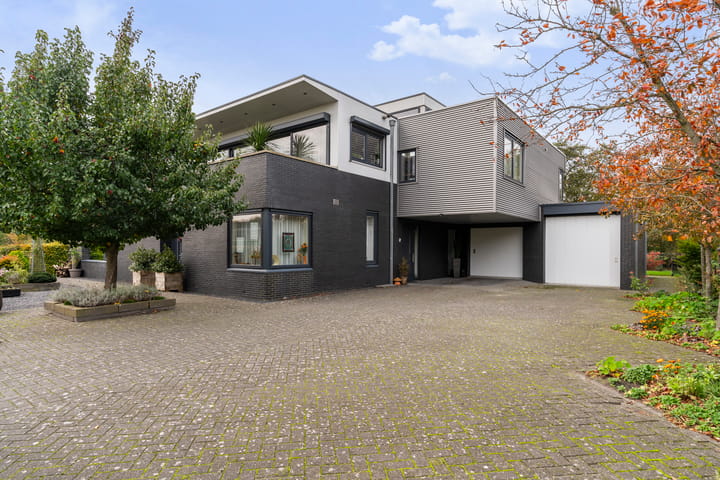 Photo 7 of Zandweegbree 4