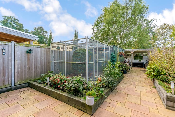 Photo 4 of Leemwierde 197