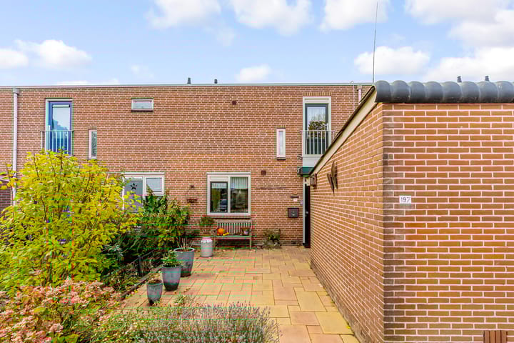 Photo 41 of Leemwierde 197