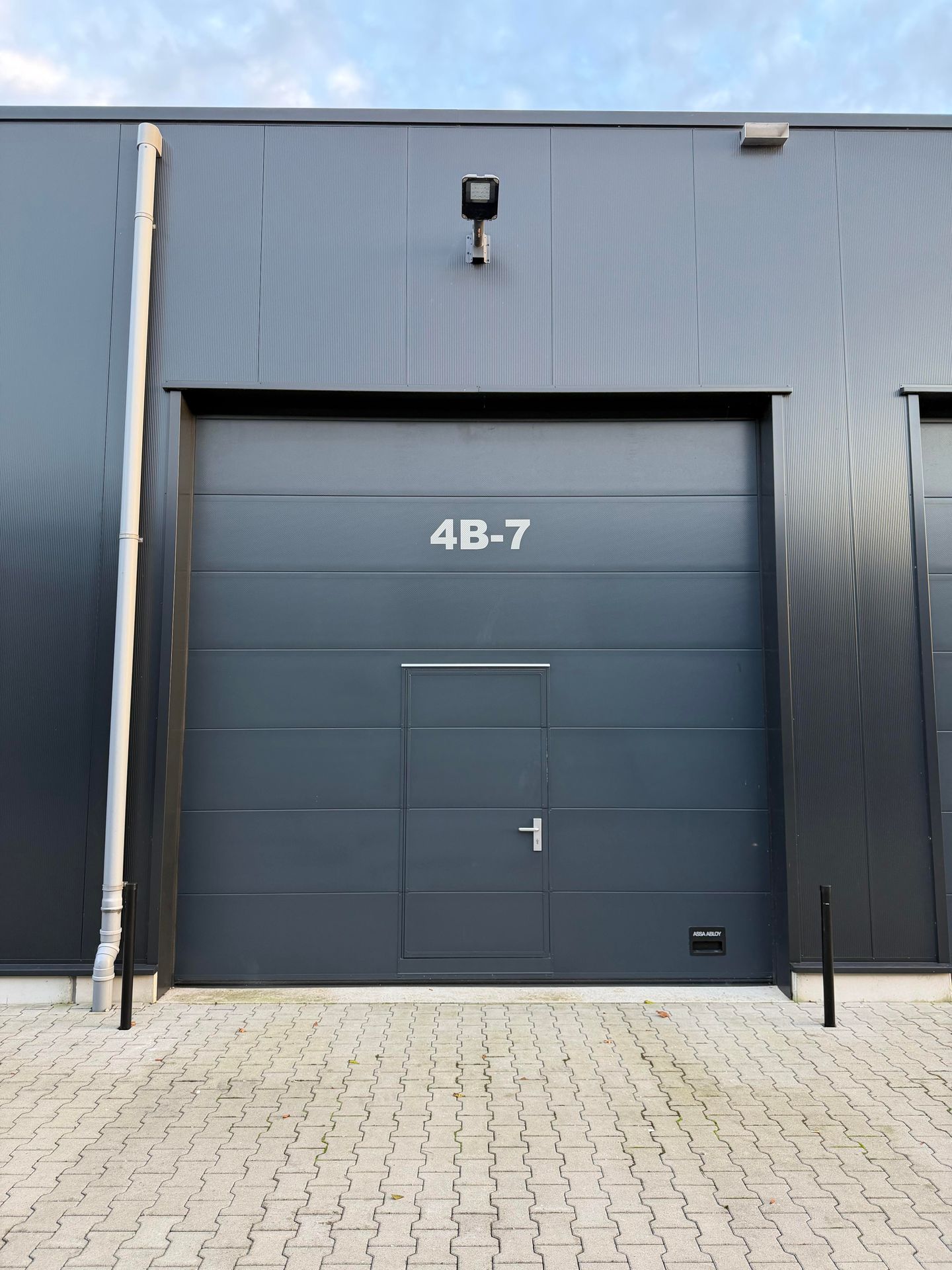 View photo 4 of Electronicaweg 4-B7