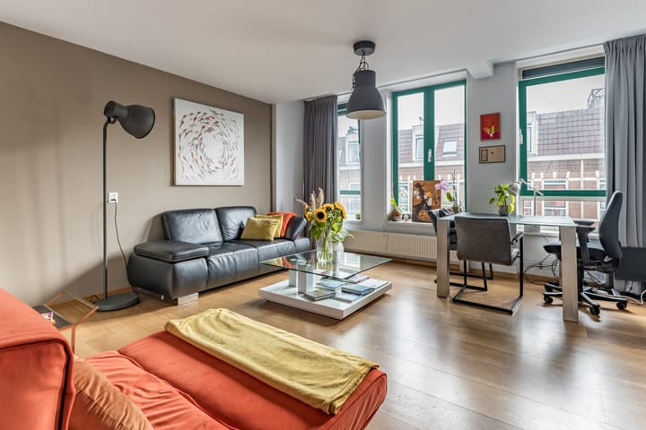 Photo 3 of Jacob van Lennepstraat 254-D