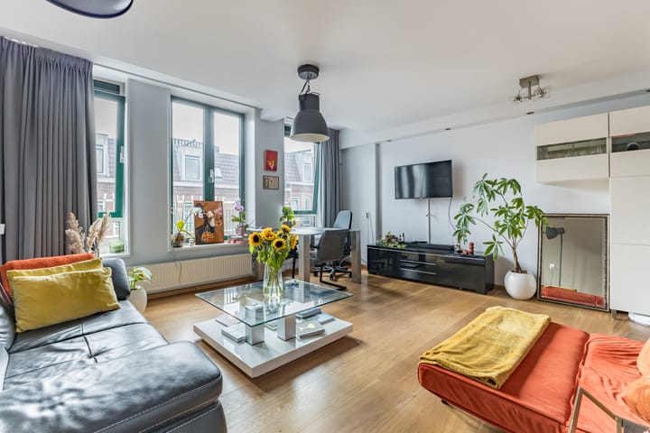 Photo 4 of Jacob van Lennepstraat 254-D