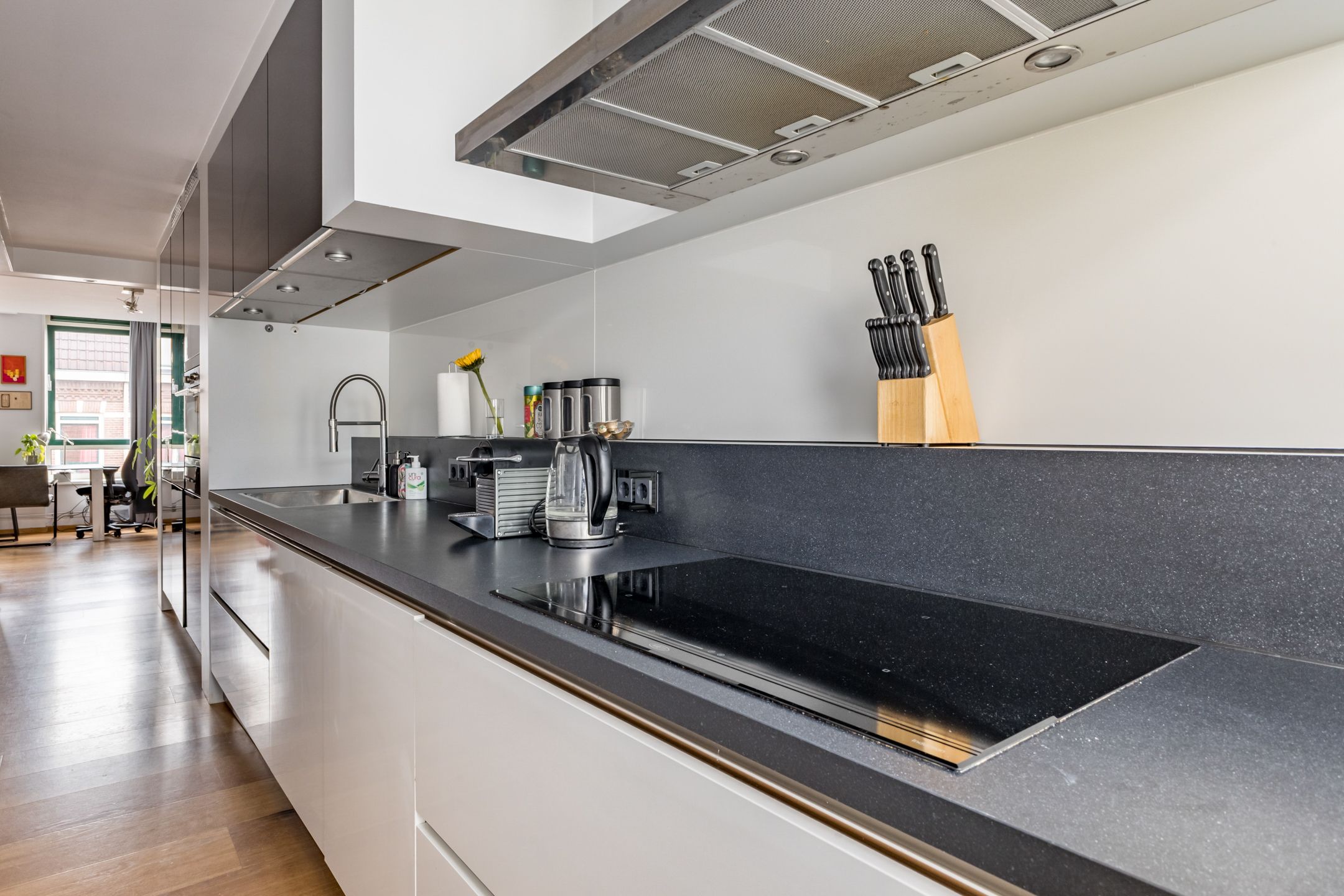 Foto 9 van Jacob van Lennepstraat 254-D