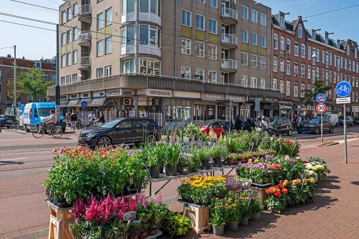 Photo 24 of Jacob van Lennepstraat 254-D