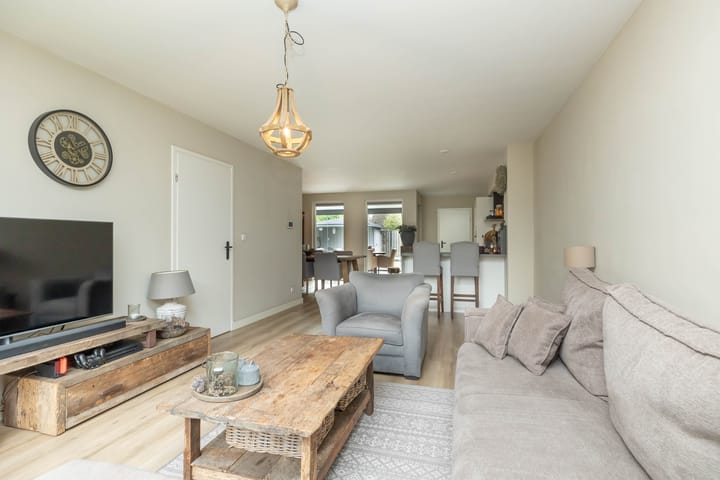 Foto 15 van Wetsteen 17