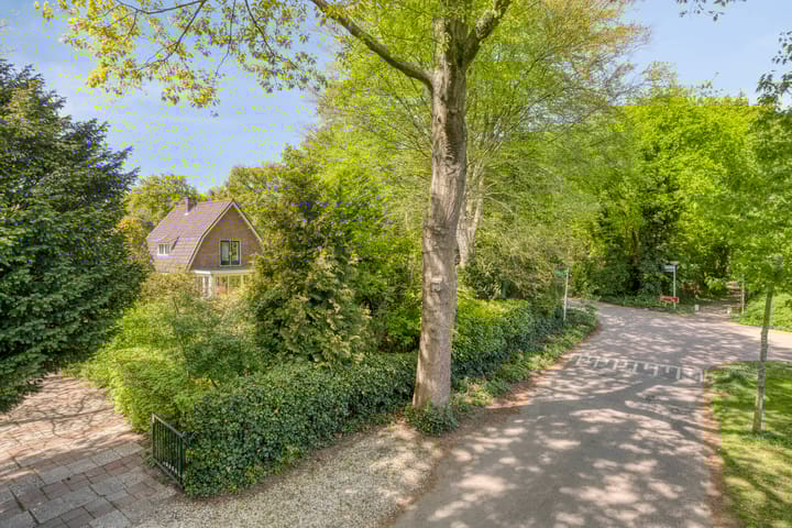 Photo 2 of Duinweg 19