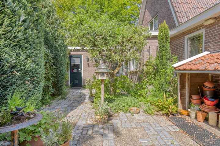 Photo 34 of Duinweg 19